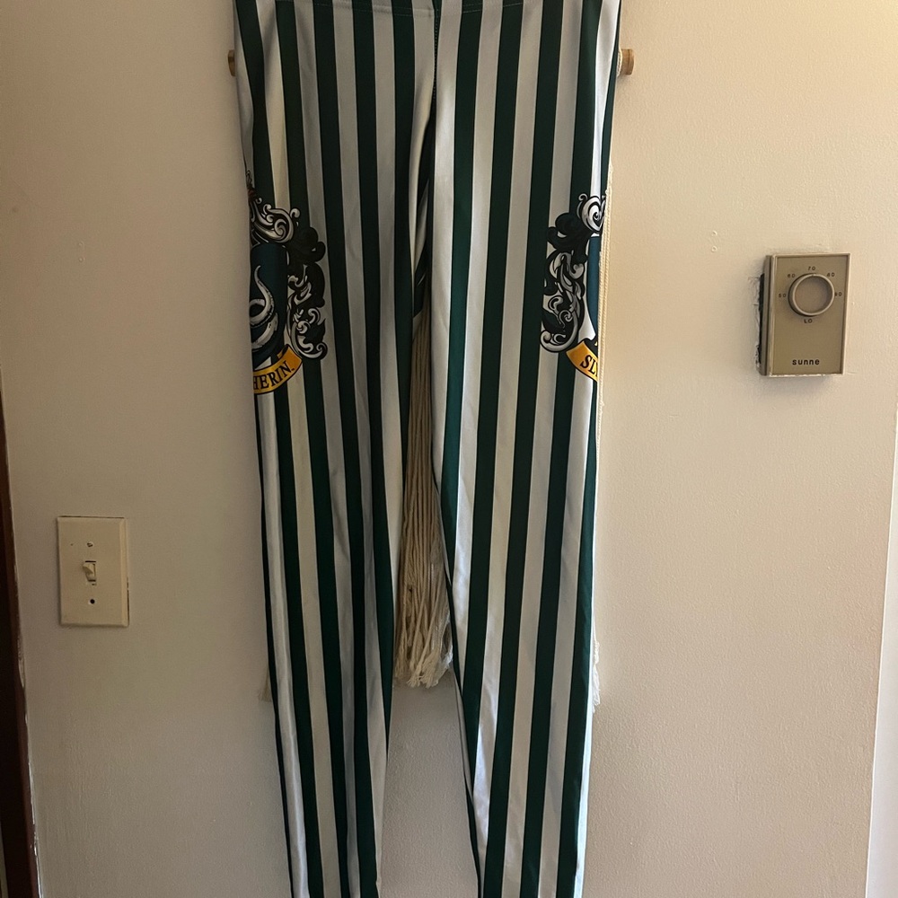BlackMilk Slytherin Leggings
